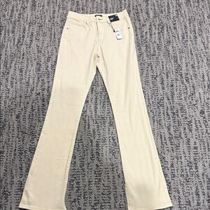Express skyscraper Women's Cream Jeans NWT